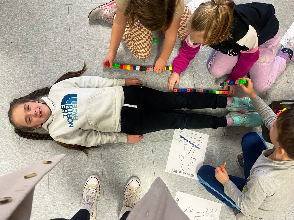 Ms. Kelloway 🍎 tweet media