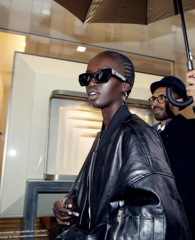 Eboni🤍 (@versacevenus_) on Twitter photo 