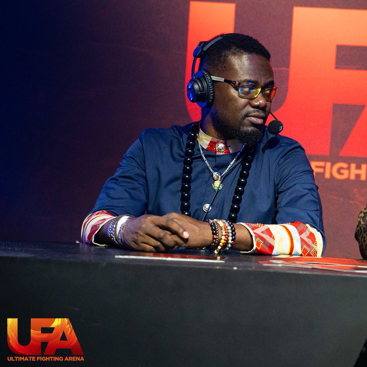 FlashNo47's tweet photo. @nicolethepeach @riotgames Hello ! I'm FlashNo47, event organizer and commentator from France. Mainly focus on DragonBall FighterZ, Guilty Gear Strive pending Street fighter 6 &amp; off course Project L.

I have on- and offline exp from majors like Ultimate Fighting Arena , The Mixup , Stunfest ... https://t.co/pmyNNMfuTu