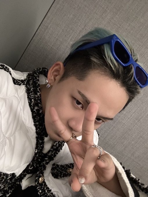 Fmbn8GEaUAIWKlf?format=jpg&name=small