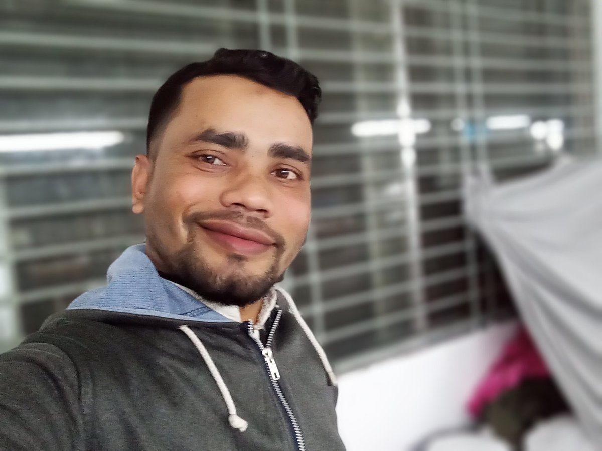 কাউকে ছোট করে দেখতে হবে এমন নয়