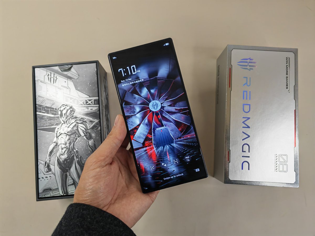 heling1682002's tweet photo. #redmagic8Proplus Quick Unboxing Video. The New Designed Gaming Phone is Amazing. #redmagic #gaming
https://t.co/oCQUPTHAwZ https://t.co/XzhEgMsQq7