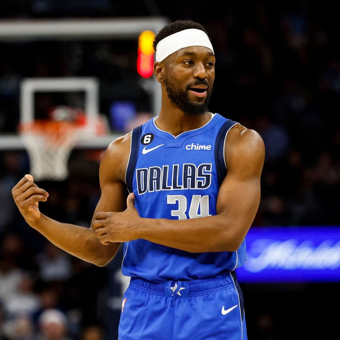 EurostepGermany's tweet photo. ⚠️Transfer-Update⚠️
Der NBA All-Star PG Kemba Walker ist heute für den Medizincheck in Milan. Anschließend wird er einen Deal mit Olimpia Milano finalisieren.
Walker stand zuletzt bei den Dallas Mavericks unter Vertrag.
#nbagermany #bbl #euroleague #sportschau #nbadeutschland https://t.co/dKuS75tsYP
