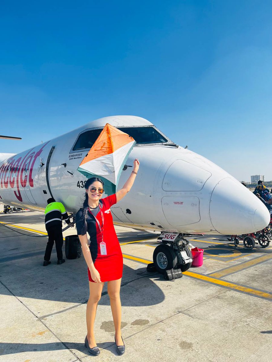 flyspicejet's tweet photo. Bringing the warmth of harvest season onboard. 🪁
#flyspicejet #spicejet #harvestseason #indianfestivals #cabincrew #redhotspicy #Spicy #myspicylife #addspicetoyourlife #addspicetoyourtravel https://t.co/PonFKRXCHf