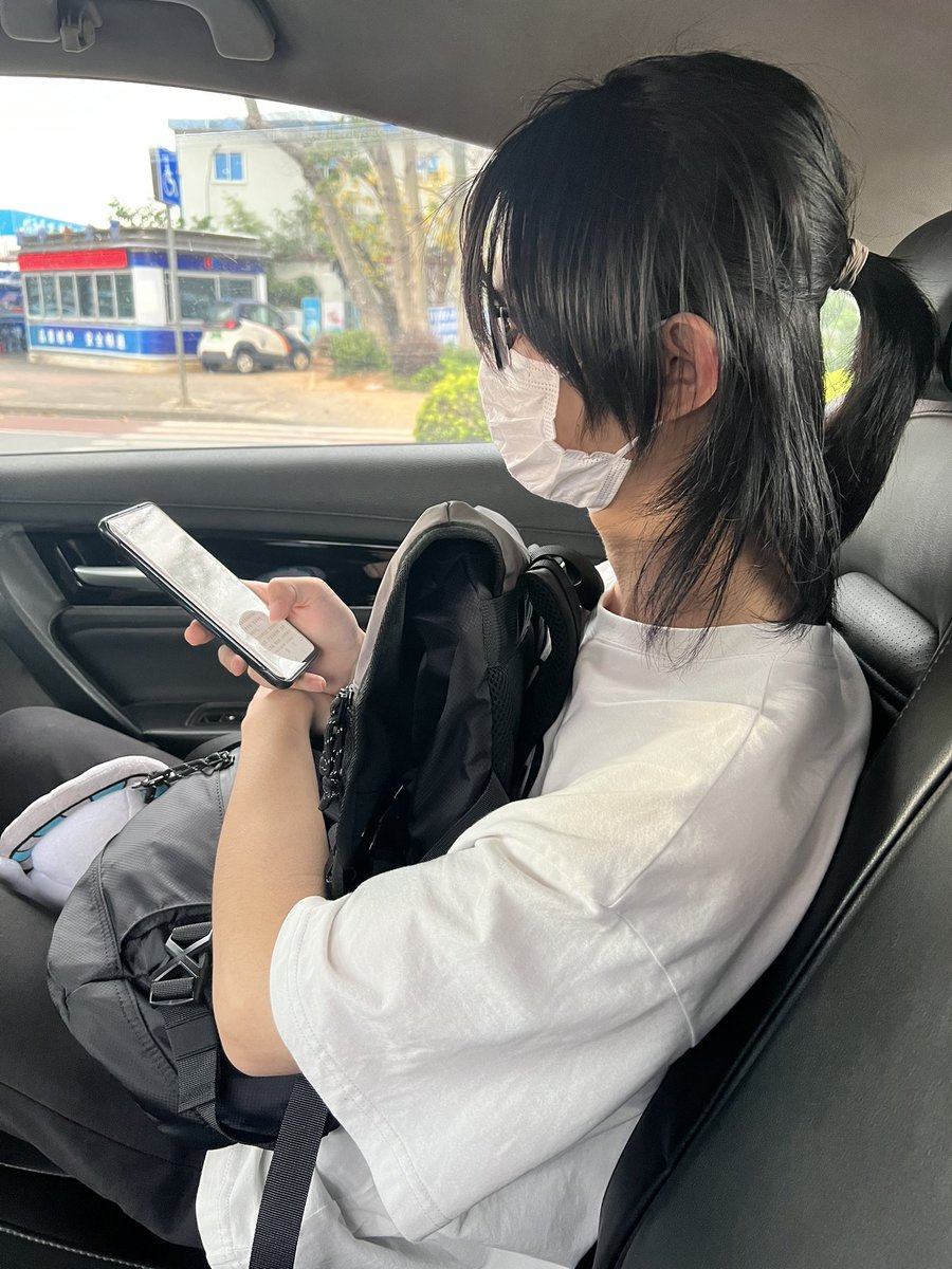 fafafahuo's tweet photo. 贴贴美少女🥰🥰🥰 https://t.co/RF2zUW9PWl