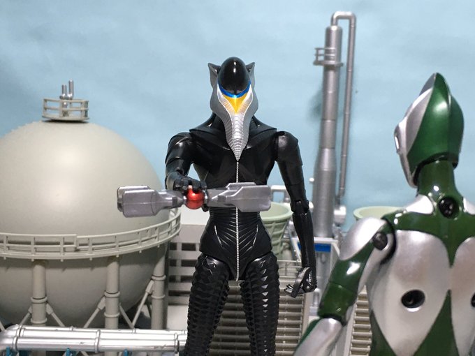 ウルトラマンゾフィー(非売品)&ティガダーク&提灯ウルトラマン | www