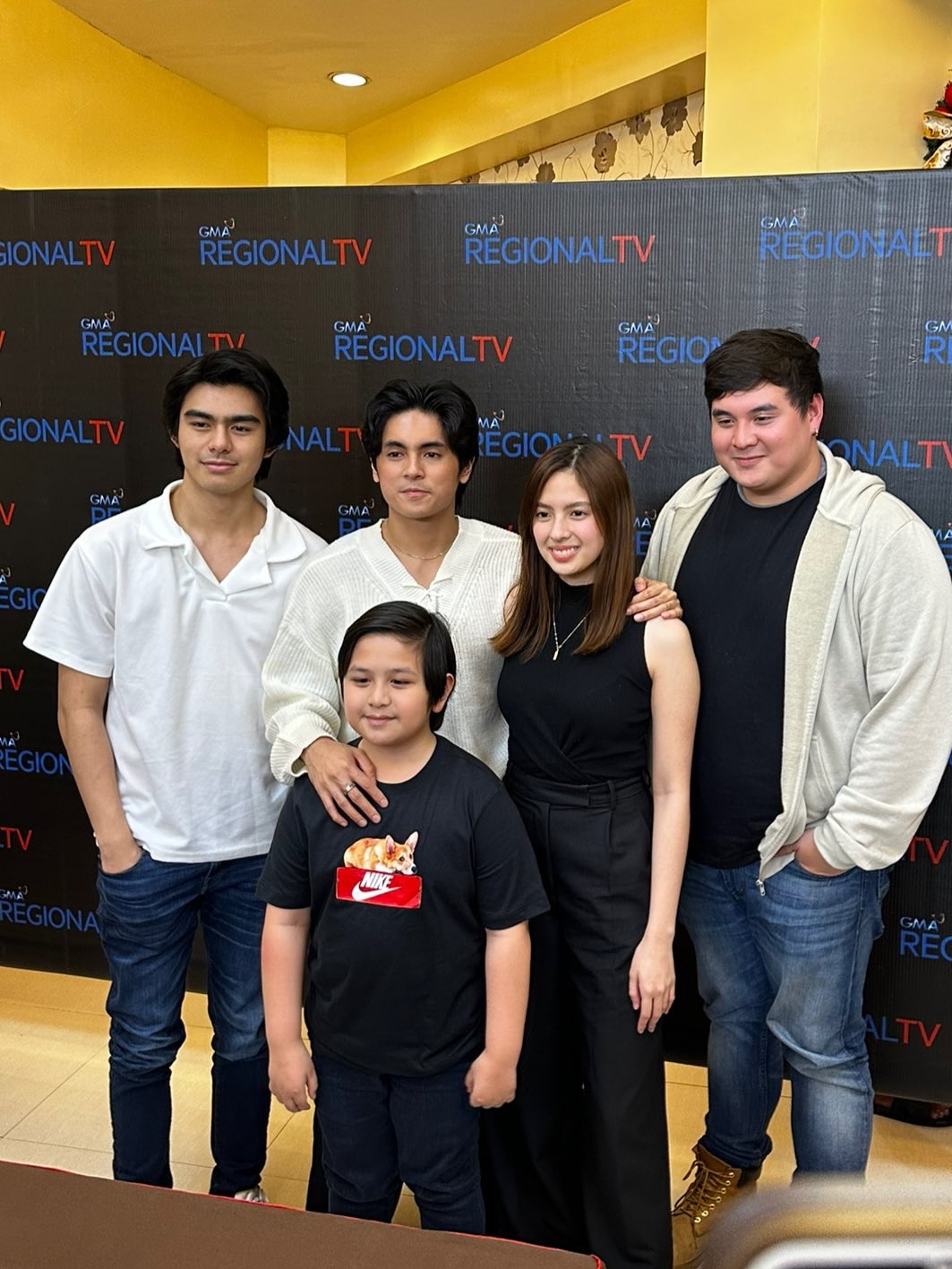 Sparkle GMA Artist Center on Twitter "Afterwards, the cast VOLT IN at