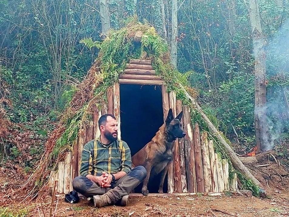 New video :youtu.be/-NW8QfIiMRE

#wargehbushcraft #bushcraftshelter #bushcraftgear #bushcrafting #bushcraft #campingwithdogs #camping #campvibes #camp #campinglife #campfirecooking #kamp #campingtrip #survival #survivalist #diy #asmr #dogslife #doglovers #dogs
