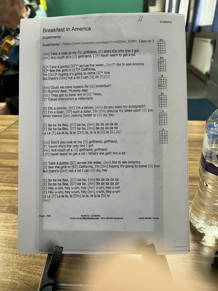 SalnPage's tweet photo. Finally back at a ukulele group this morning. Decided to give the Saturday one another go. Better than nowt. π€·ββοΈ
Walked 6.1k steps there & back, avoided the rain & β¦ Breakfast in America is a new one that I know well.πΆππΌ #gettingmylifeback https://t.co/9yNJ1KkacI