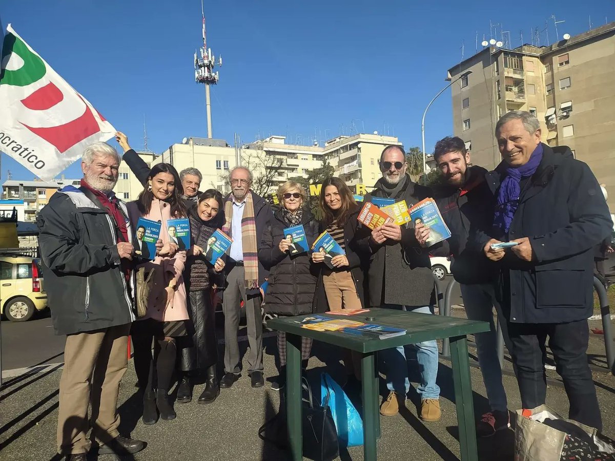 PD_Lazio's tweet photo. Inizia alla grande la #CampagnaElettorale del #Centrosinistra: 100 piazze  e tanta gente per sostenere @AlessioDAmato_ Presidente e continuare con il buon governo di questi 10 anni. #RinnoviamoLaPromessa di un #Lazio giusto con lo sguardo al futuro.
12-13 febbraio vota PD. https://t.co/i3c9aRuNq0