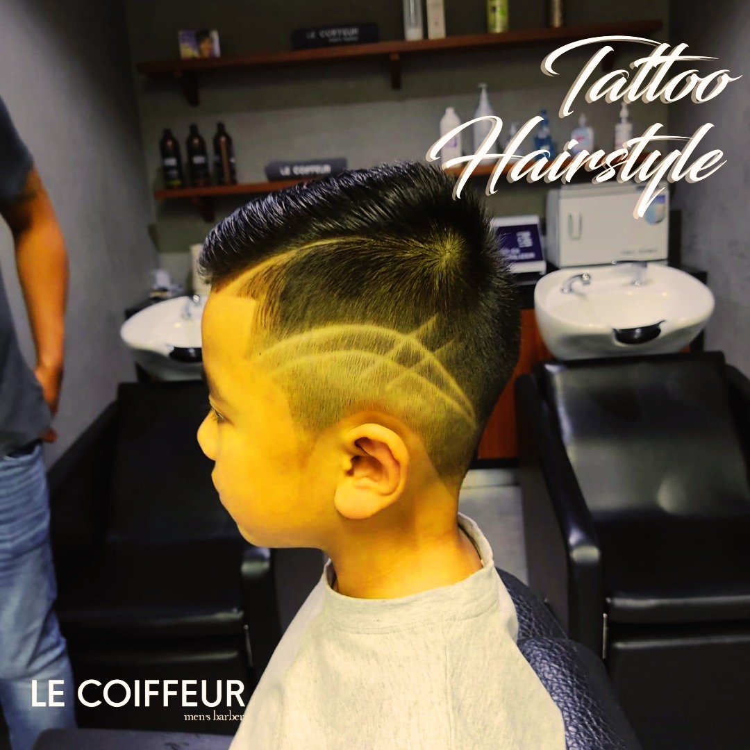 Tatoo Hairstyle is New Trends!!!A Hair Salon that Understands You!!!Hairstyles with a fresh look. Get your hair cut at Le Coiffeur.Haircut With style and wash 105 QAR!!!

:lecoiffeur.salon
DAS : +974 6677 1769

#hairstylist #hairsalon #hairdresser #koreanhairstyle