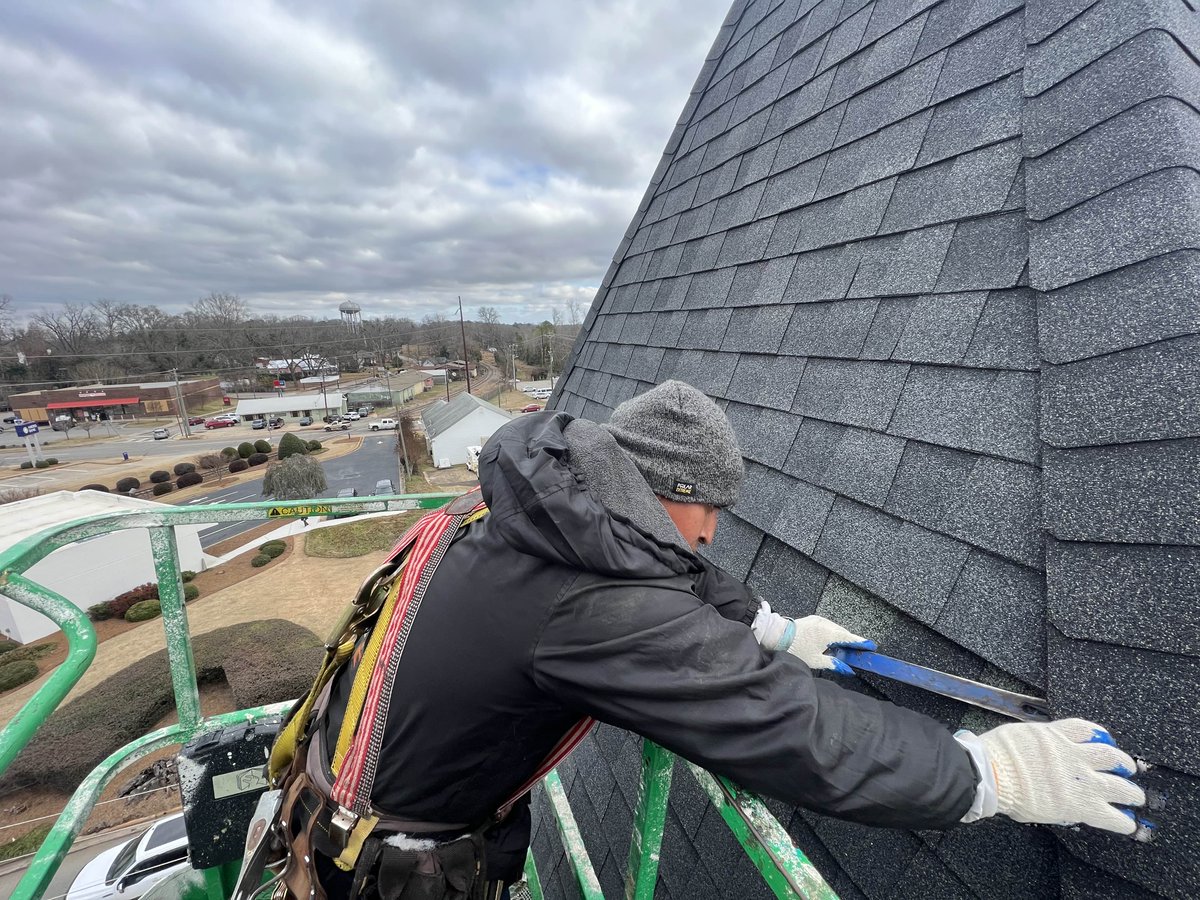 ProShieldGA's tweet image. 🙏 Very excited to help our friends at this church with much needed repairs 🙏

Thankfully these went in just after the recent storms. They’ll be protected and have the peace of mind that comes with a job well done!

SkyShield Roofing
678-722-8994