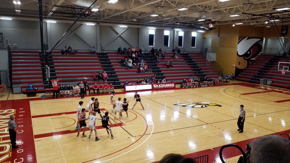 Andrew_Kruse's tweet photo. Made it to the WFA Shootout. Staying for a couple games. Dunkerton vs. Central City to start https://t.co/ZwVbihNZVQ