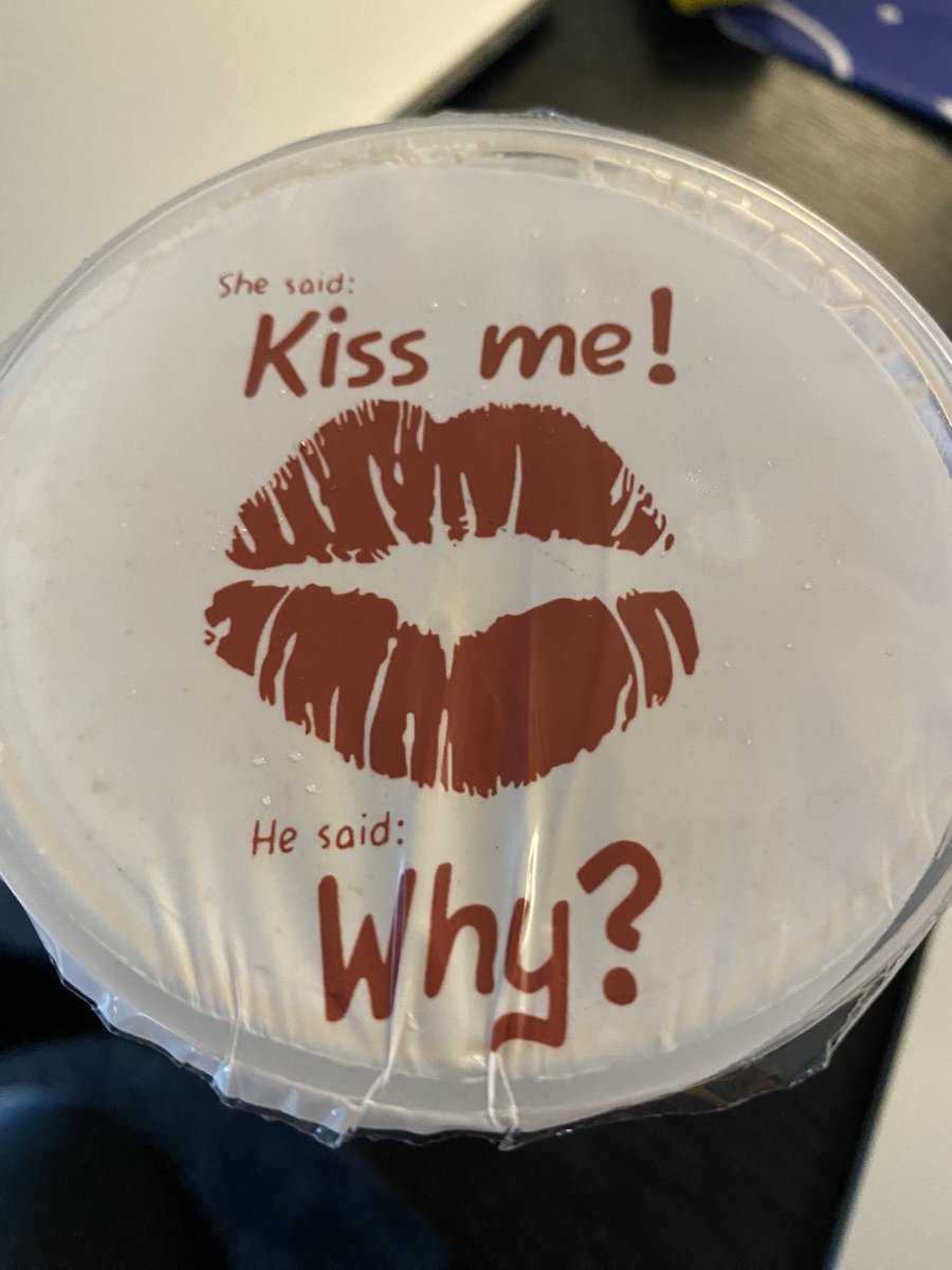 maradine tweet media