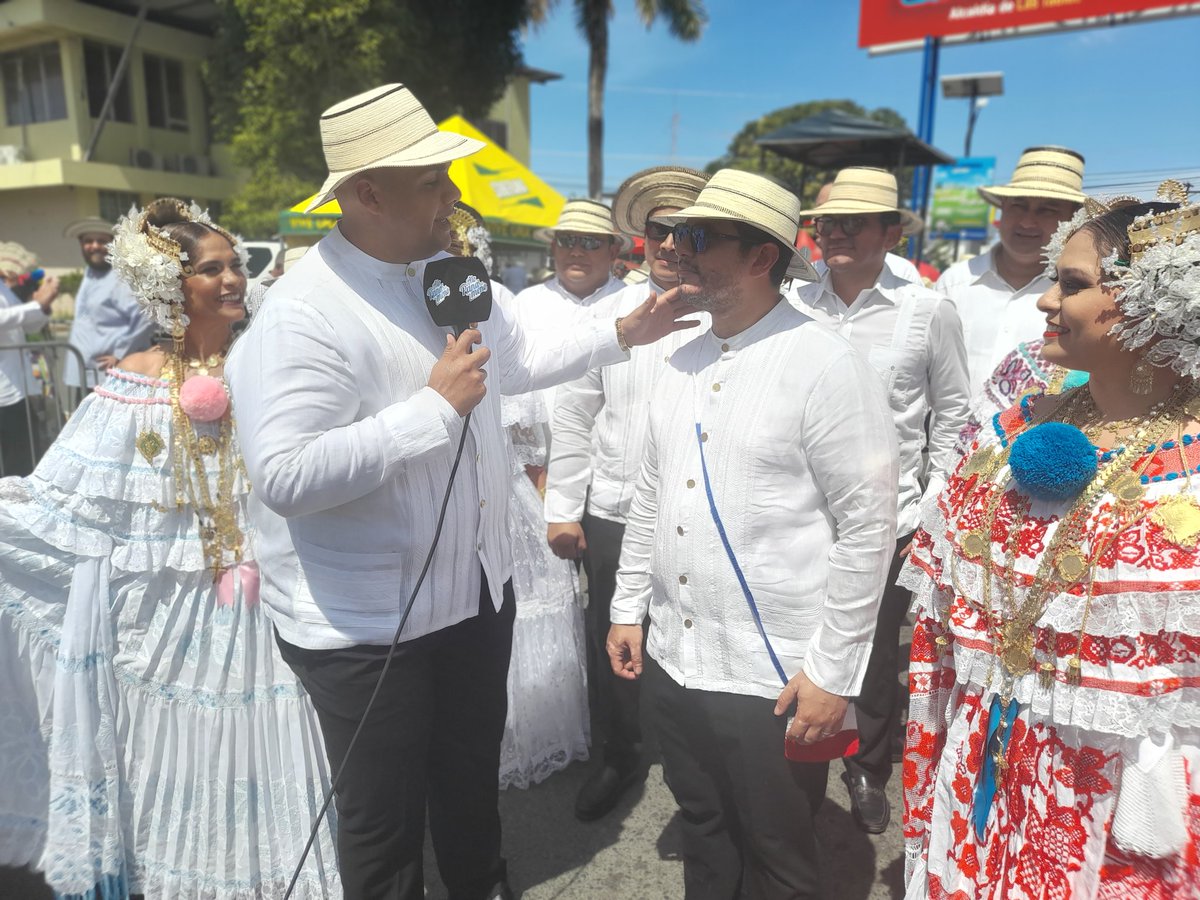Telemetro's tweet photo. Estamos EN VIVO desde la ciudad de Las Tablas con la cobertura del desfile de las Mil Polleras
@alopanameno
#Milpollerastm https://t.co/ztwV8cC5qX
