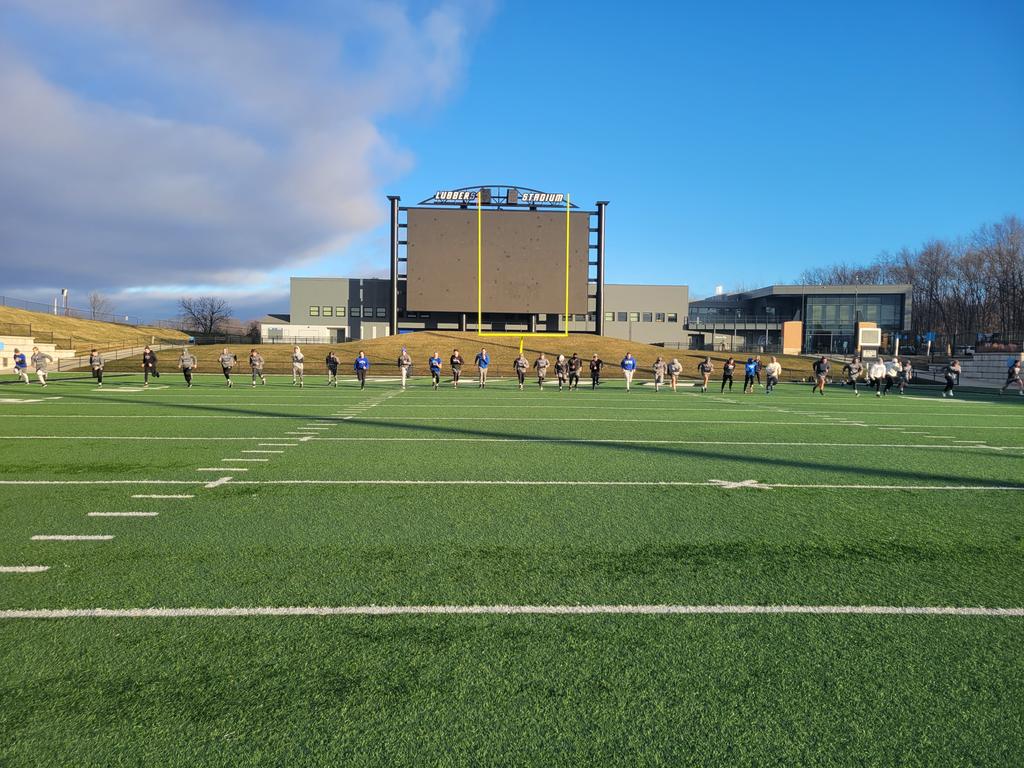 A great first week in the books! 
#chopwood #poundthestone 💪 🏆 
#AnchorUp