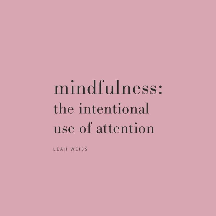 #ثريد 📍

" الحضور الذهني .. Mindfluness " 💗✨

فضّل التغريدة عشان ترجع لها بأي وقت ❤️

#MBTI #INFJ #INFP