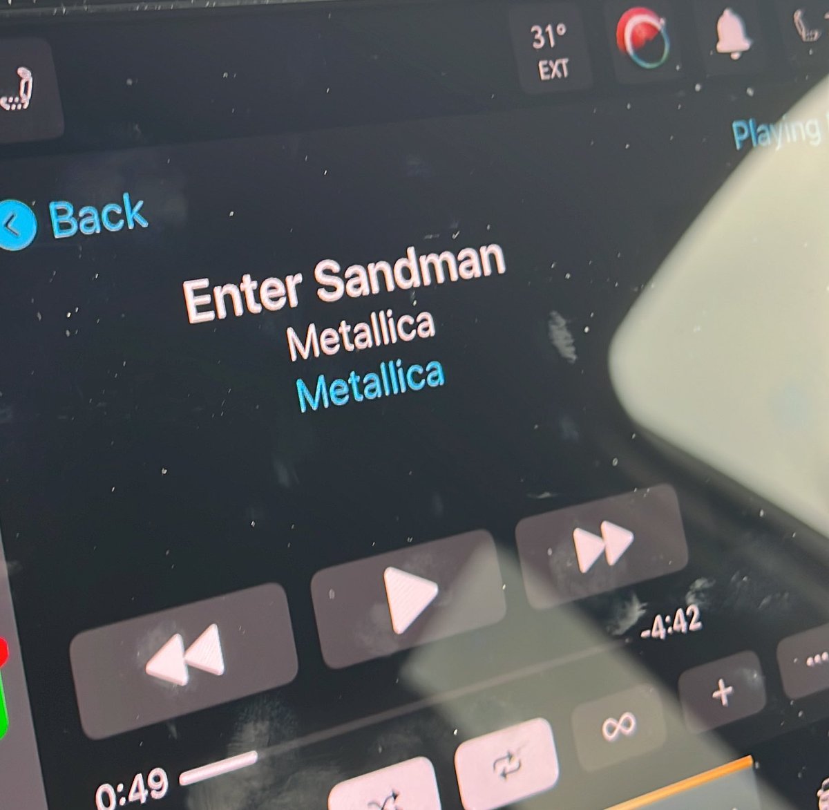 ajdillon7's tweet photo. Pressed shuffle on my music and enter Sandman was the first song played, start enough the morning, with all the energy, let’s go!! https://t.co/VslcHsRqxm