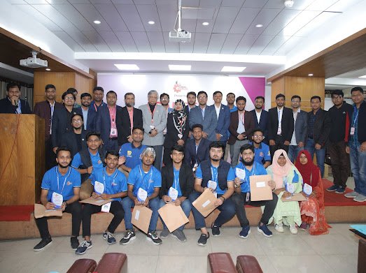 MahimMashrafian's tweet photo. Alhamdulillah Congratulations on behalf of Dhaka Career Meetup RS Boiler.
RS Boiler freshers to provide job opportunities, industry training seminars.
Thank you School of Engineers  to all the organizers and volunteers. 💙 https://t.co/Cxa1QAGrKe
