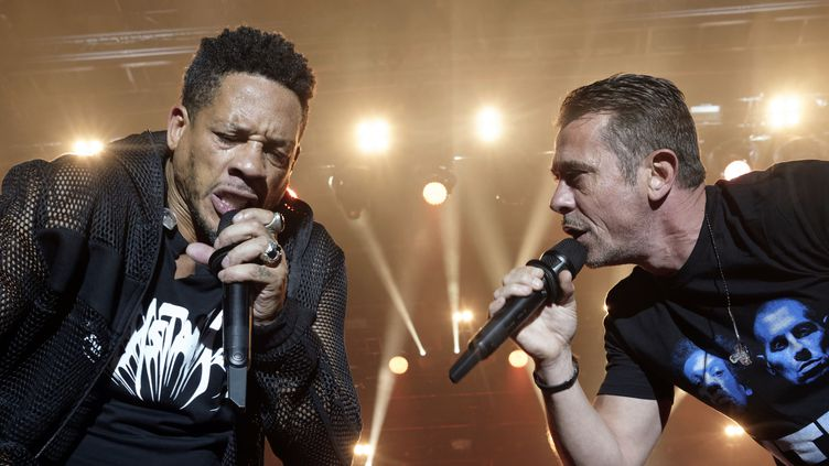 MondeFascinant's tweet photo. Vous le savez peut-être déjà mais le groupe de rap NTM (Joey Starr et Kool Shen) est l’acronyme de “Nomine Tempori Morituri”, une locution latine qui pourrait se traduire par “Le temps passe, l’amour reste”. https://t.co/0xPRZu3nCJ