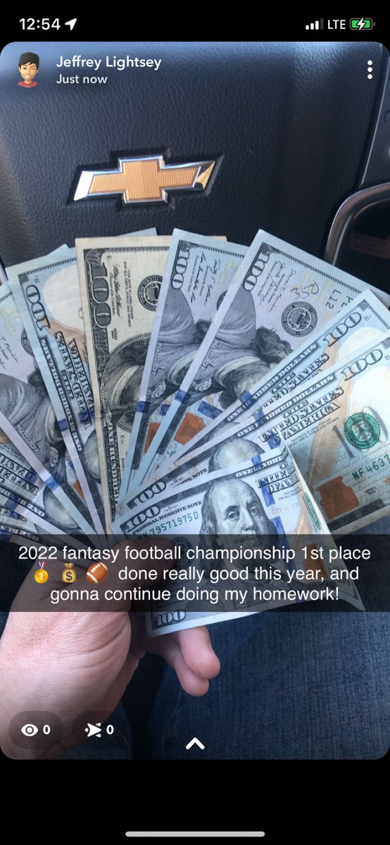 LightseyJ29's tweet photo. @SiaNejad big shoutout to you and @Mike5754 and a few other at @FFToday for steering me in the right direction this season! Gonna continue my homework for next season! https://t.co/KaJm5pzJI1