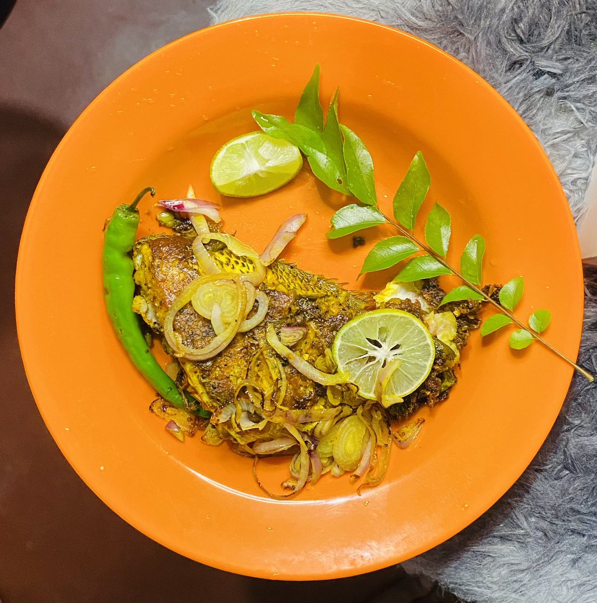 udaraumd's tweet photo. Baked/fried a mullet fish 🐠 with a special seasoning mix from #UDsKitchen 👨🏻🍳 https://t.co/Ny6HinuhiA