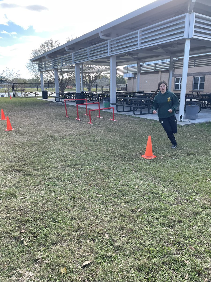 herzek_CCMHS's tweet photo. The Florida Public service association Regional Criminal Justice competition is underway! Let’s go Coyotes! @TheCoyoteWay 💚💛 https://t.co/Fwe3gYRV3q