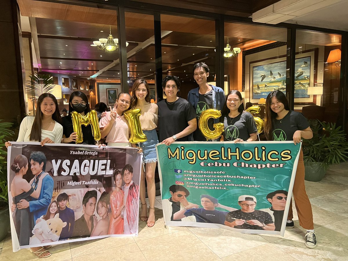 So glad to finally meet you two <a href="/YsaOrtega_/">Ysabel Ortega</a> <a href="/MiguelTanfelix_/">Miguel Tanfelix</a> 
My fangirling heart is soo happy 🥹🤎

#YsabelOrtega | #MiguelTanfelix 
#YsaGuel | #TeamCoffee