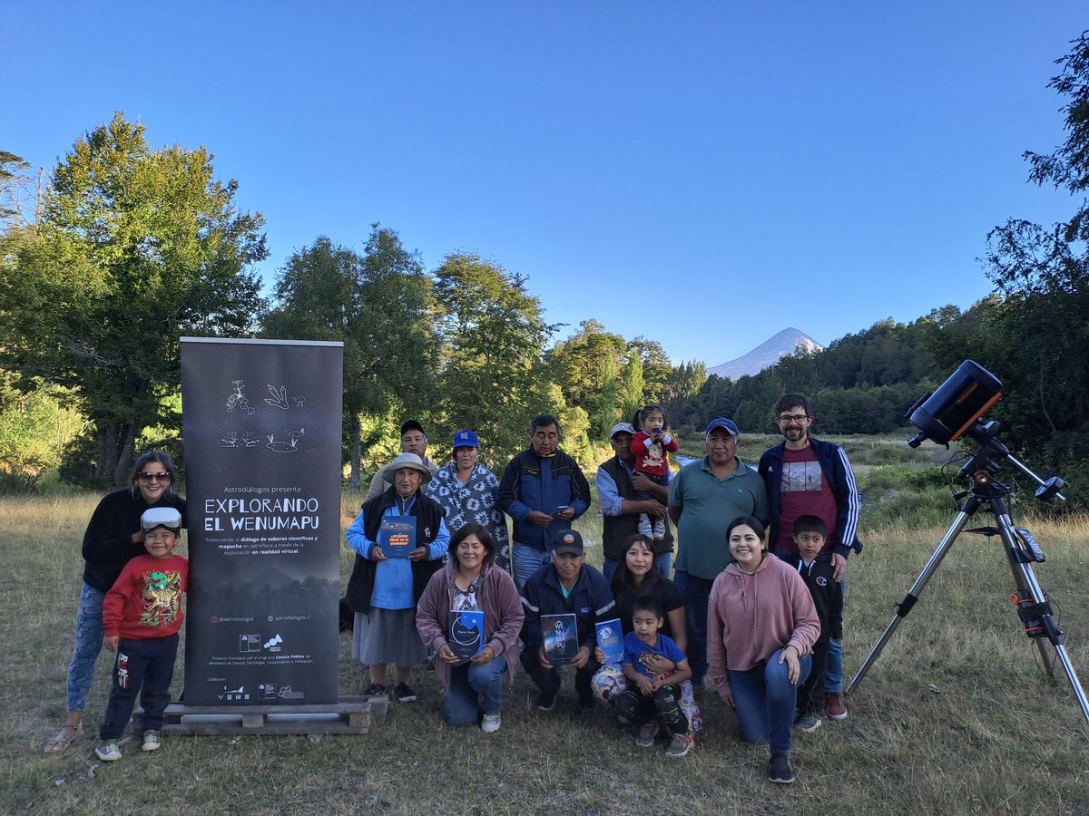 astrodialogos's tweet photo. Un registro de una maravillosa jornada con miembros de las comunidades mapuche Quilape López y Liempi Colipi de Curacautín. Mucha conversación, aprendizaje, observación, cultura y ciencia.

Solo tenemos agradecimientos, ¡y ganas de volver!

#Wenumapu #Metaverso #Astrofisica https://t.co/IFO19fdVr1