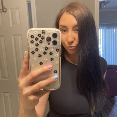 kenddra__'s tweet photo. #NewProfilePic https://t.co/a1yP9MRBU9