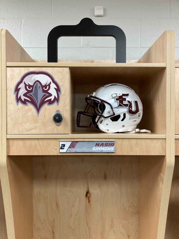nolimmit_nas's tweet photo. After a official visit I am blessed to earn a offer from Eastern university‼️🗣@tra_pound5 @Coach_Crock @AO_coachchop215 https://t.co/wbRwWYpWsK