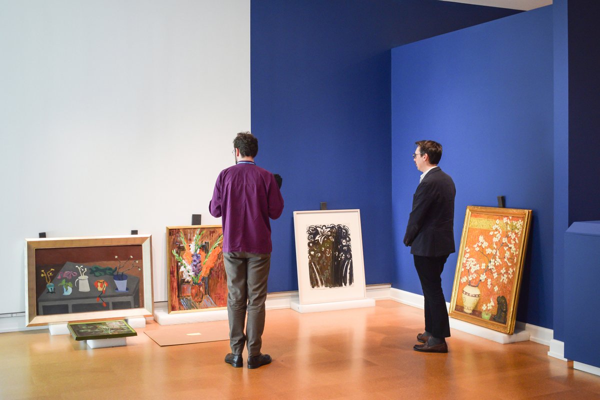 TheWestmoreland's tweet photo. The galleries featuring modern and contemporary works will reopen this coming Wednesday, Jan. 18! Until you can view these galleries in person, enjoy a few #BehindTheScenes photos of the #reinstallation process.
#ModernArt #ContemporaryArt #ArtInstall #TheWestmoreland https://t.co/tVSnRu0hTV