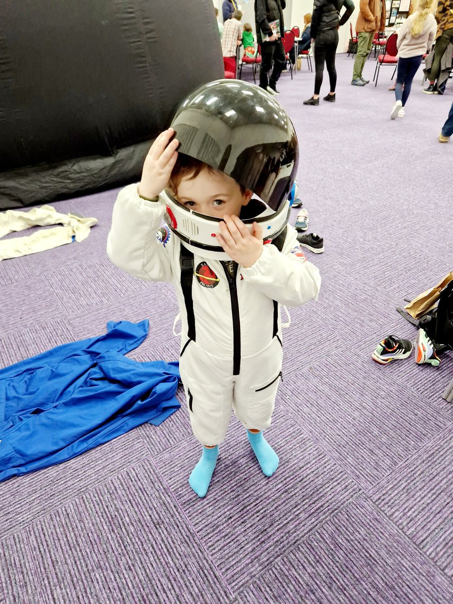 GazL23's tweet photo. What a day at @takepARTVC today, so much going on for the boy wonder! 👨‍🚀🛼🎨🦖🏉

Anyone with kids local to North Wales I'd recommend popping to @VenueCymru tomorrow - plenty to do.

Thanks to everyone involved in the event @SarahVenueCymru, very well organised 👏🏼
#takepARTVC https://t.co/f27Dmkjtr7