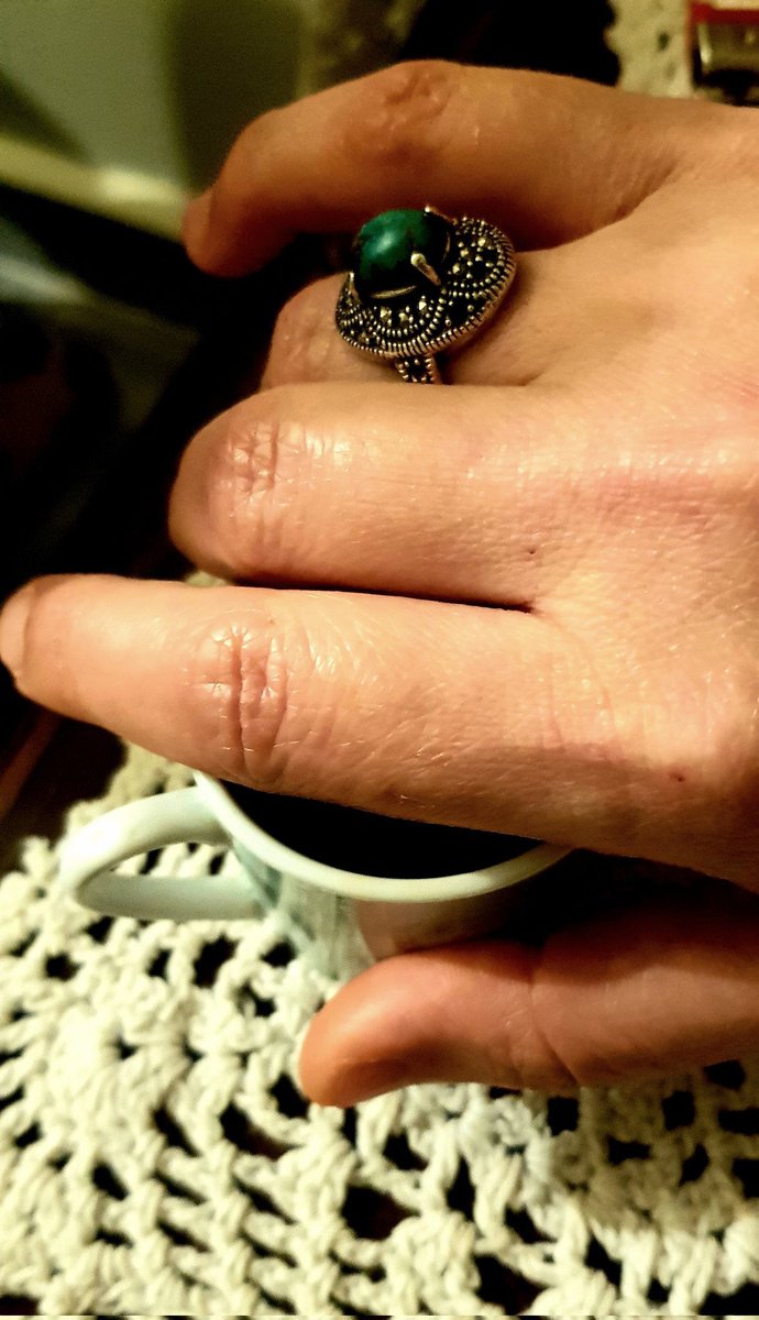 MerhiHassan's tweet photo. Time will hit us; healing is a myth!
#withmypen
#myring
#mycoffee https://t.co/i0j3uHs4Ls