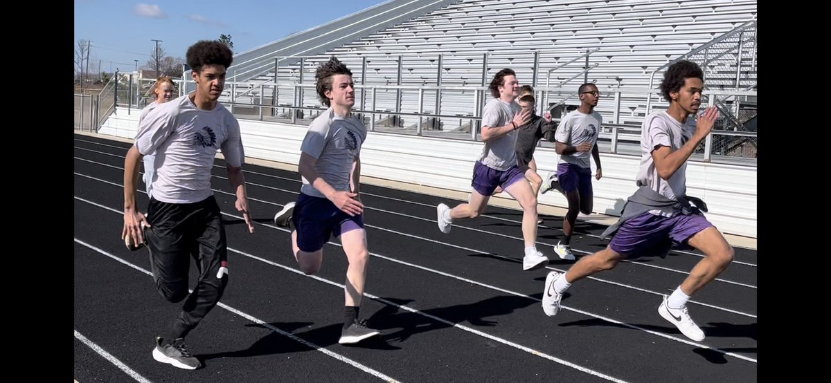 Bonham Track & CC (@bonhamtrack_cc) on Twitter photo Warriors at work! Proud of our athletes for their time and commitment to get better! #compete <a href="/BonhamISD_/">Bonham ISD</a> <a href="/BonhamHS/">Bonham High School</a> Warriors at work! Proud of our athletes for their time and commitment to get better! #compete <a href="/BonhamISD_/">Bonham ISD</a> <a href="/BonhamHS/">Bonham High School</a>