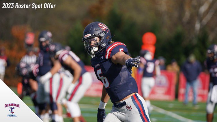Blessed to receive an offer from <a href="/SUhornetsFB/">Shenandoah Football</a> after a great visit and conversation with <a href="/S_Hodgin/">Stan Hodgin</a>!!