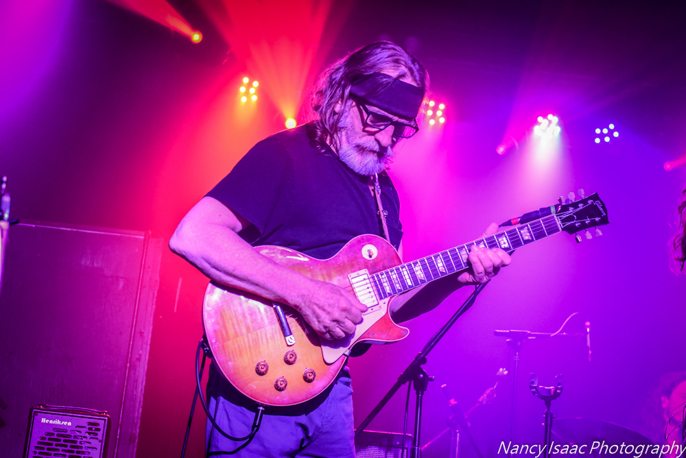 MusicMarauders's tweet photo. Photos of @Lindsayloumusic &amp; Friends w/ @TheSweetLillies from @CervantesDenver in Denver, CO are live on https://t.co/dM28zcIbhZ courtesy of Nancy Isaac Photography!

#LindsayLou #TheSweetLillies #CervantesDenver #Denver #Colroado #LiveMusic #ConcertPhotography #MusicMarauders https://t.co/3ecfvzsngZ