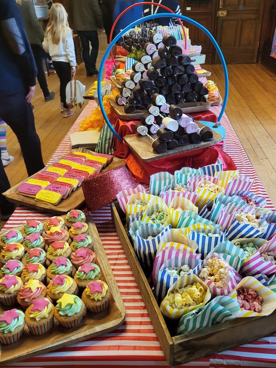 ktstanding's tweet image. Circus themed afternoon tea @FrenshamHeights today, what fun 🤡 @ashep64 @HolroydHowe hot dogs, fish n chips, popcorn, candyfloss, and so much more 😋