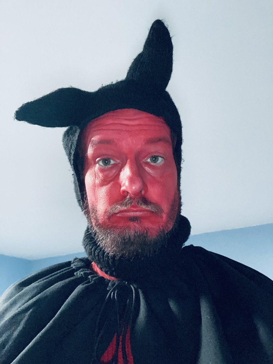 CRAPPPS's tweet photo. Thurs costume vs. Fri / Sat costume. Last night of #Calverton #Nottingham Plough Play tonight #InComesI #Beelzebub https://t.co/mJcWUuyT5b https://t.co/yKviGDacye