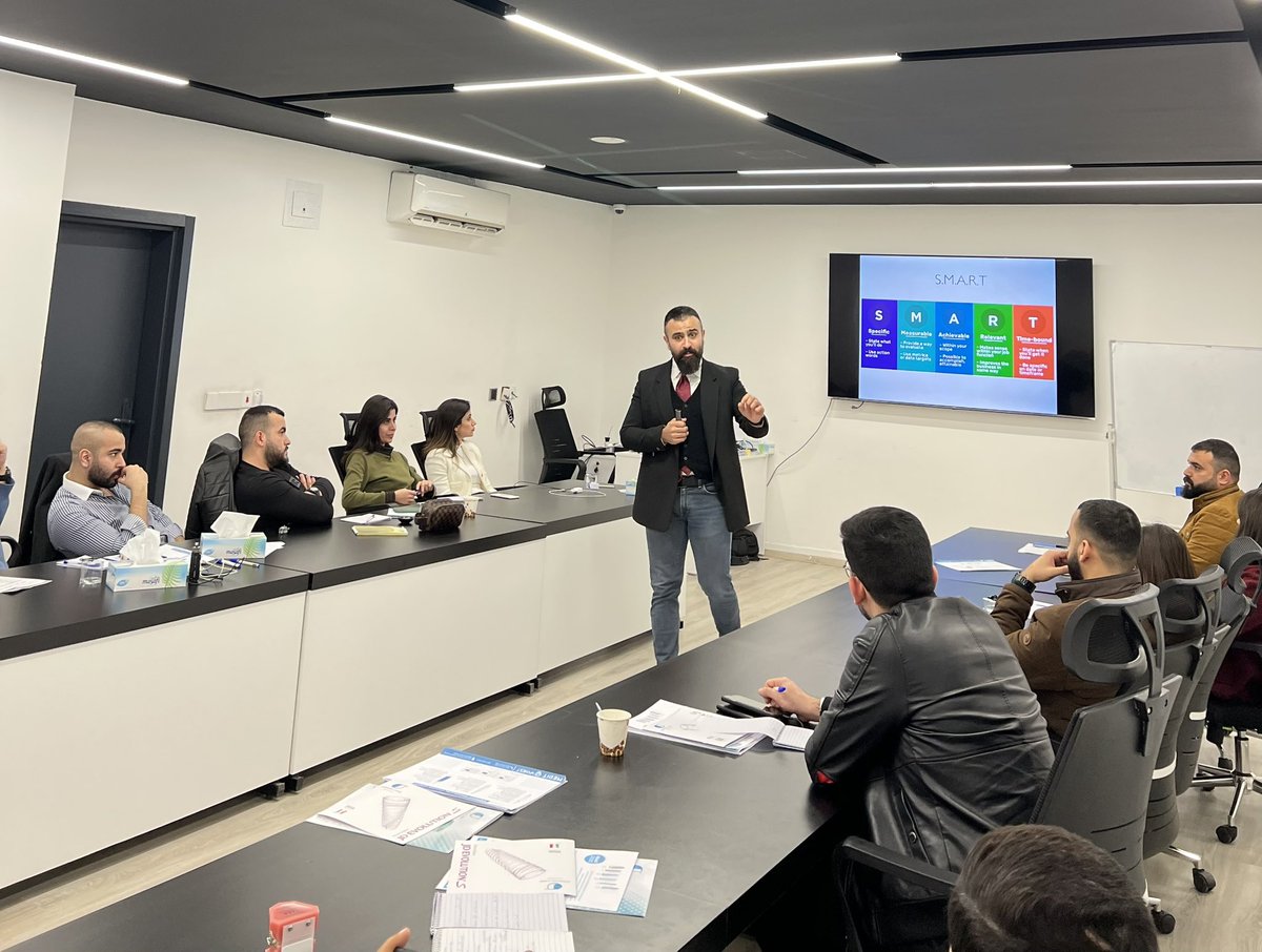 DrJegrDarbandi's tweet photo. Selling Skills intense course for VANEST’s Iraq sales team during the Annual Sales Meeting 💫
#VANEST #TeamBuilding https://t.co/iC53z7OmvA