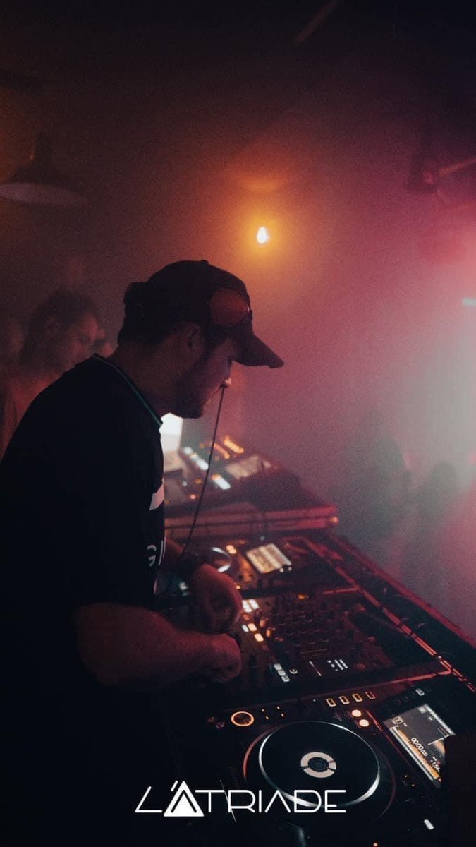 iamarthuro's tweet photo. Ce soir, RDV à L'Atriade !!
Mix by Arthuro &amp; DJ Xen 🥳 https://t.co/pzaFHcpLfG