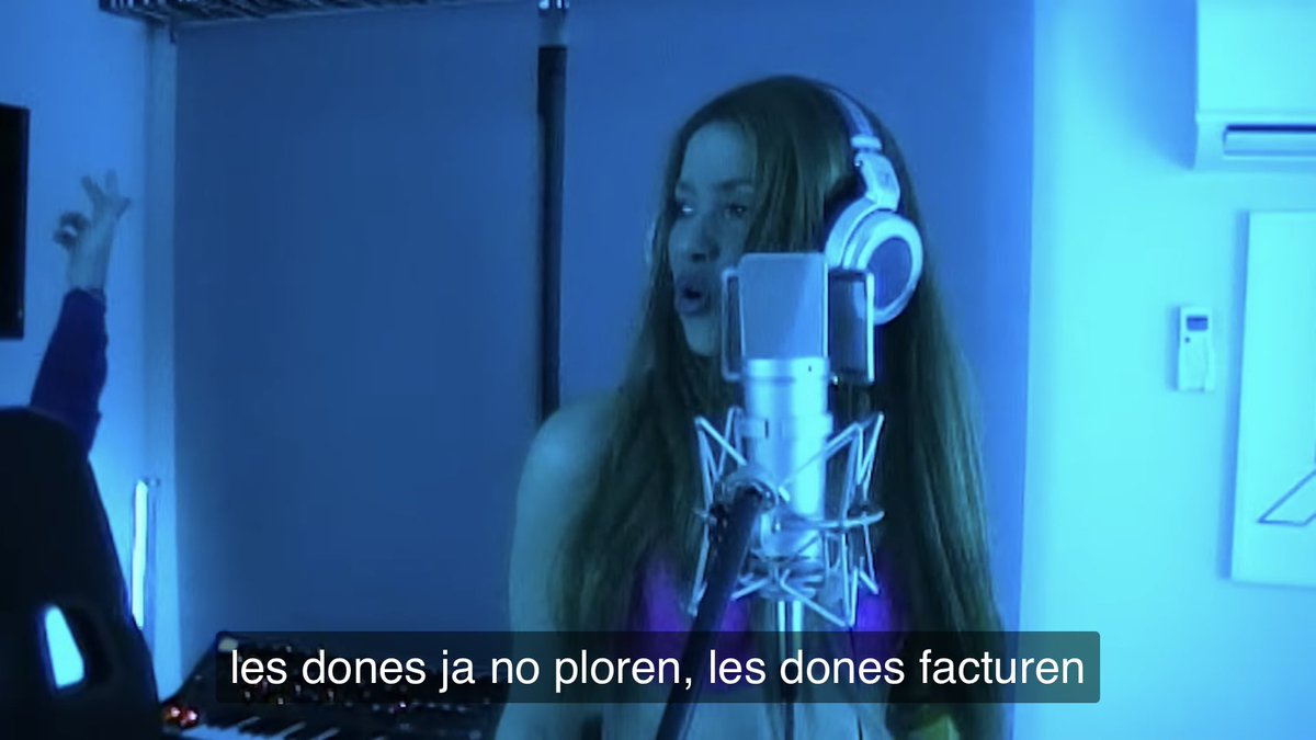 ShakiraMedia's tweet photo. Catalunya! 👋🏻🎙️ La sesión de Shakira y Bizarrap ya está disponible en YouTube con subtítulos en catalán… https://t.co/c8SFyLoulD https://t.co/bKSVxKpuSC