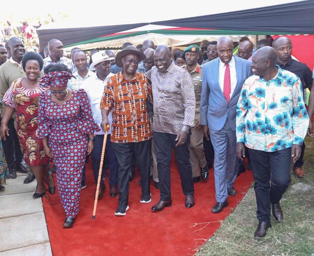 ChirchirVictor's tweet photo. Humble and loyal servant. Leave the red carpet to the King. Thank you your Excellency Deputy President Riggy G. @rigathi https://t.co/4H3YFQiCFr