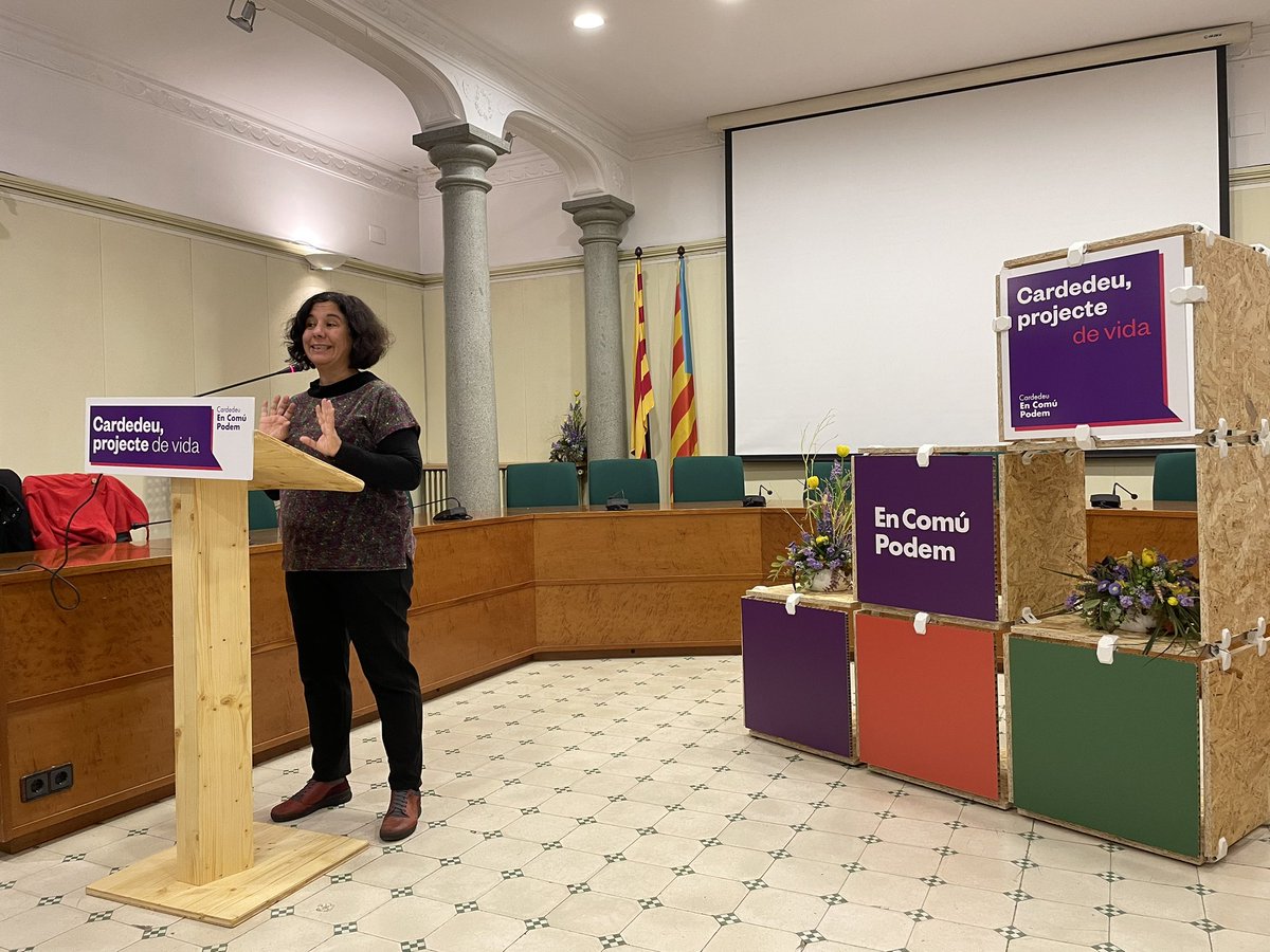 PatriciaSeguraG's tweet photo. @ECP_Granollers @nromerocam @EcpCardedeu @EnComu_Podem @DiariSomGRN @liniaxarxa @el9nou_vor @RadioGranollers @VOrientalTv @infovalles_votv @RevistaValles @NacioGranollers Una presentació de deu! de la futura alcaldessa de #Cardedeu 💪@nromerocam , amb l’intervenció del meravellós @KikeFuentesA i de l’interessant i lluitadora @susannasegovia. Lluiten per un #ProjecteDeVida pel municipi, orgullosa del vostre treball!!💜 https://t.co/aXe8sIzHrk