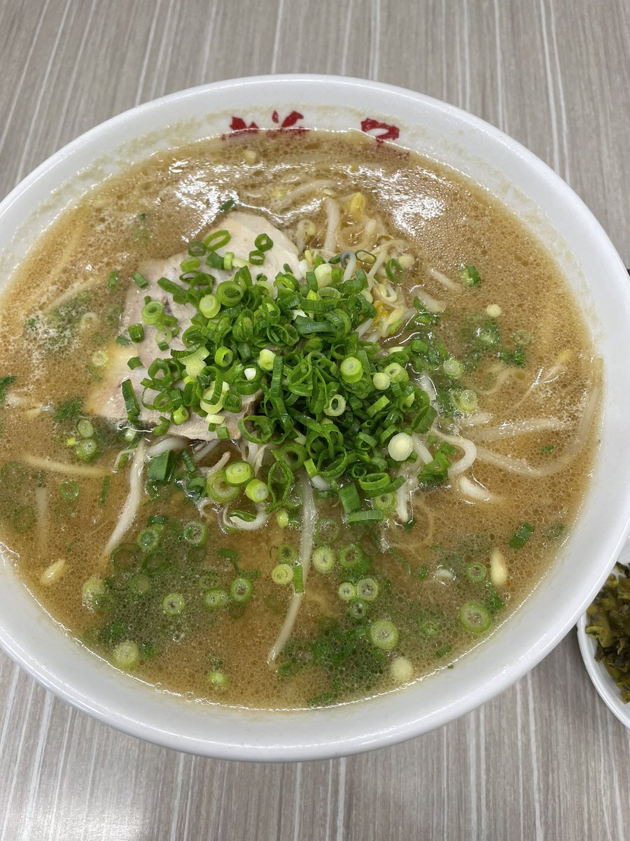 u_ki1992's tweet photo. 所用で福岡へ
帰りは必ずと言っていいほど、#えぞっこ 
の味噌ラーメンを食べて帰ります。
ごちそうさまでした🍜

#えぞっこ 
#福岡
#博多 https://t.co/k36802PUYX