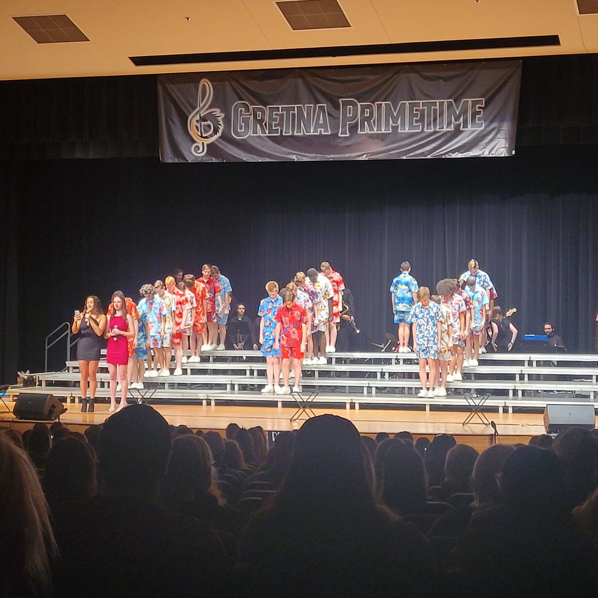 PLPulse's tweet photo. Let the show choir competition season begin.  MONARCHY takes the stage at Gretna High School!  Best of luck to all 3 groups competing today!
Heat &amp; Soul at 10:40 am
Free Spirit at 4:40 pm
#WeArePLV
#Tradition
#Excellence https://t.co/PndsAcnBF3