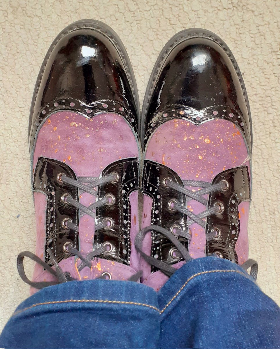 KtTup's tweet photo. Dear @themindmangler
I suddenly feel compelled to put on my favourite shoes,
have an early family dinner,
and go to Milton Keynes with Mr Tup and Wee Tup...
Can you explain this weird phenomenon?
What should I do?
Cheers https://t.co/gLZrEWFuoc