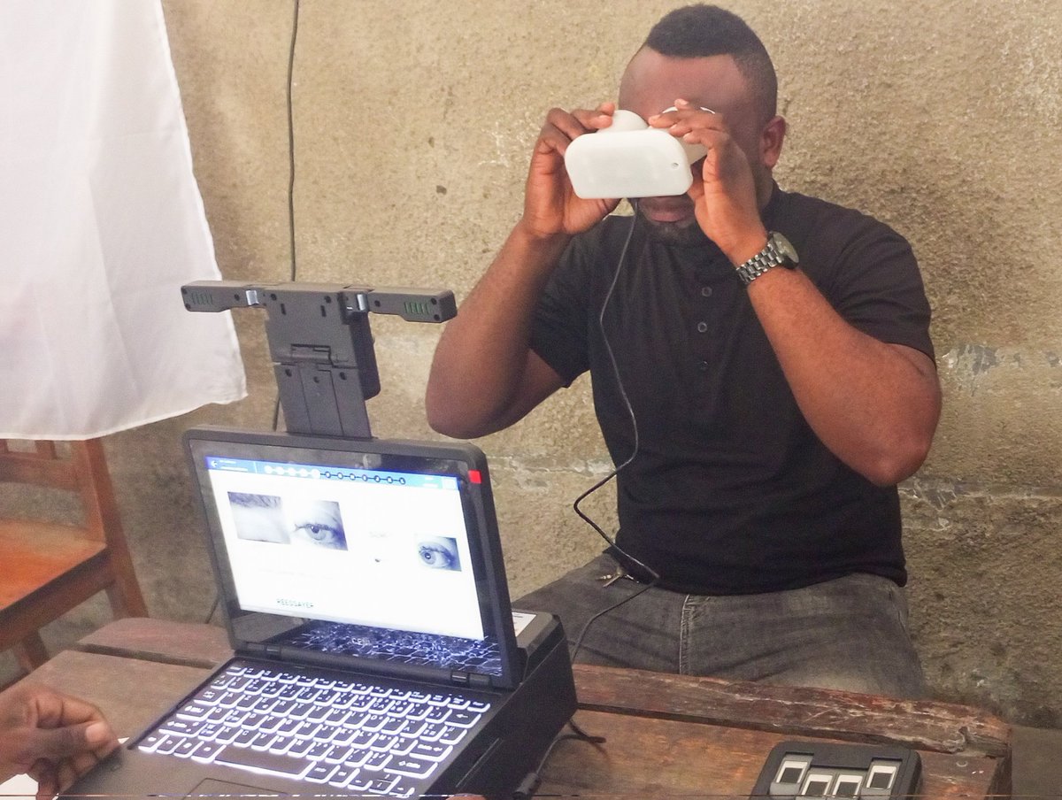 MangomaPatrick's tweet photo. #RDC #Kinshasa 
#Enrôlement des électeurs pour les #Élections2023 
En tant que congolais, je viens de remplir ce devoir civique en me faisant enrôler ce week-end. 
Je profite de l'occasion pour vous inviter chers compatriotes, à vous faire enrôler #massivement.
@cenirdc @CnjRDC https://t.co/G7fUVsGqFw