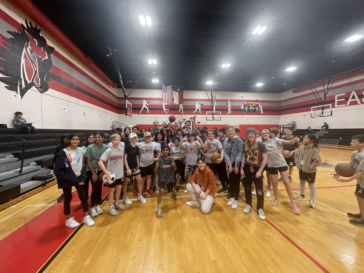 Meredith Fiveash tweet media