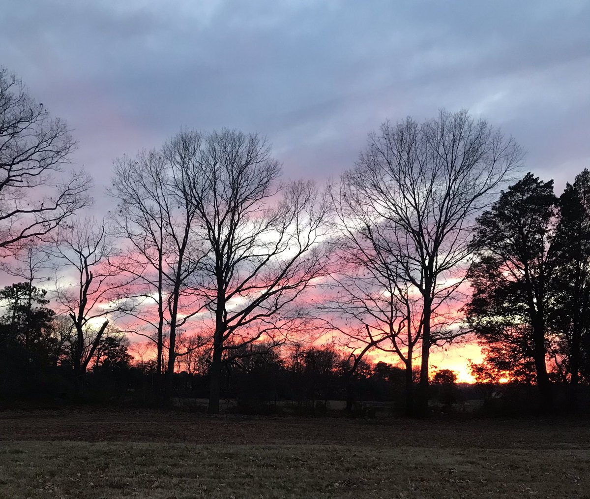 Evolseptember's tweet photo. When leaving work it extra lovely. 😍🌅 https://t.co/WXhdOsjQSY